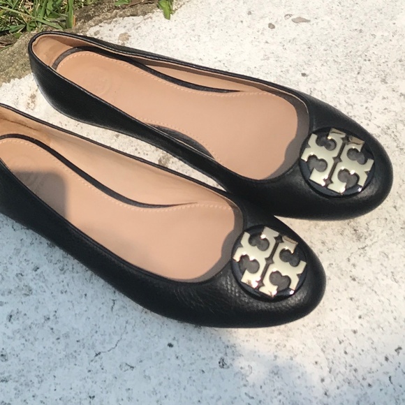 Tory Burch Black Claire Tumbled Leather Ballet Flats - Picture 2 of 8